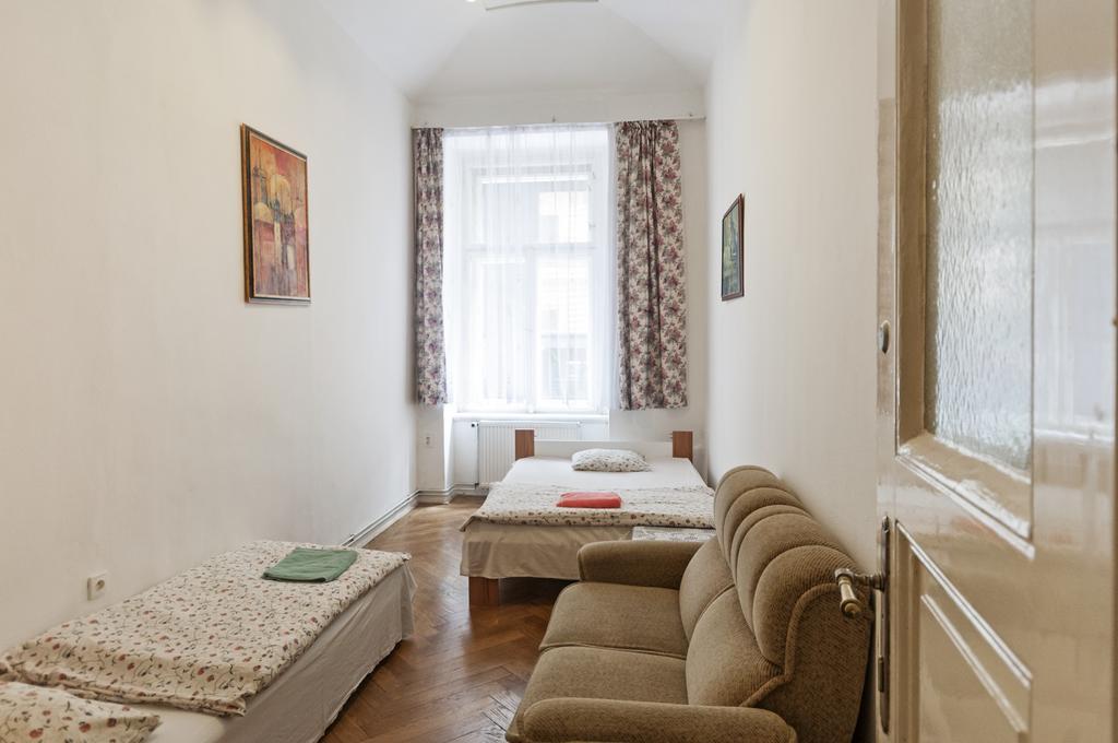 Gallery Hostel Prága Kültér fotó