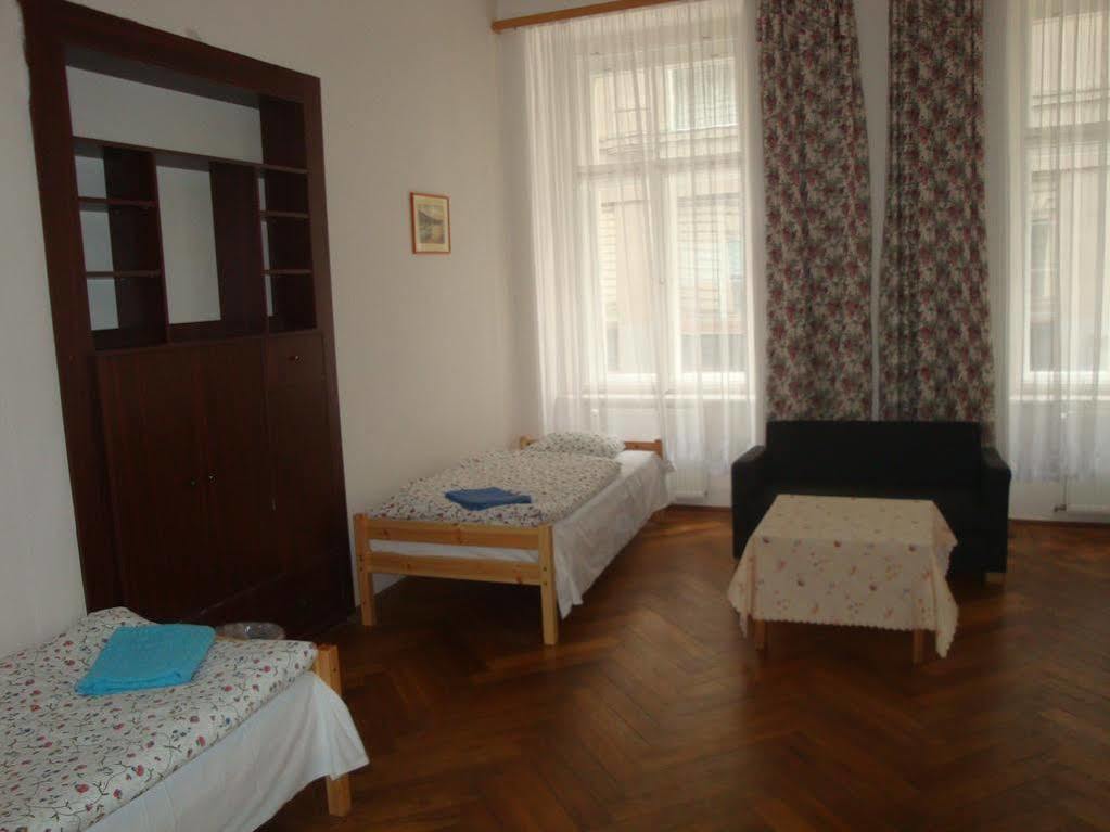 Gallery Hostel Prága Kültér fotó